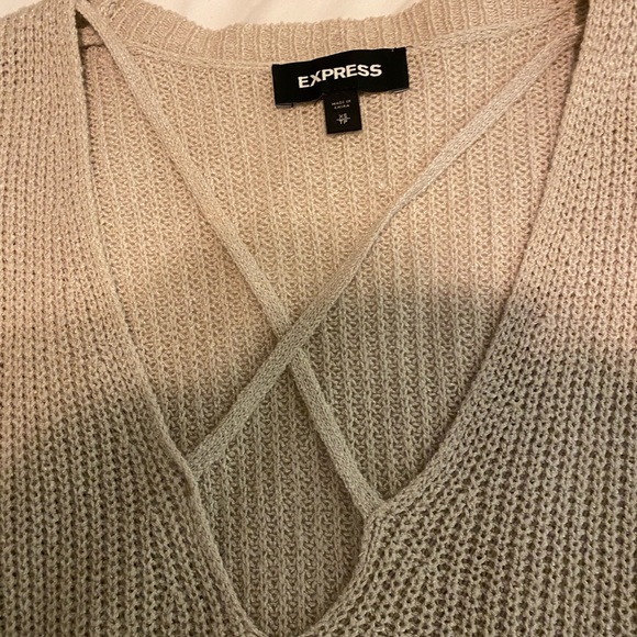 Express cut out sweater - Picture 2 of 3